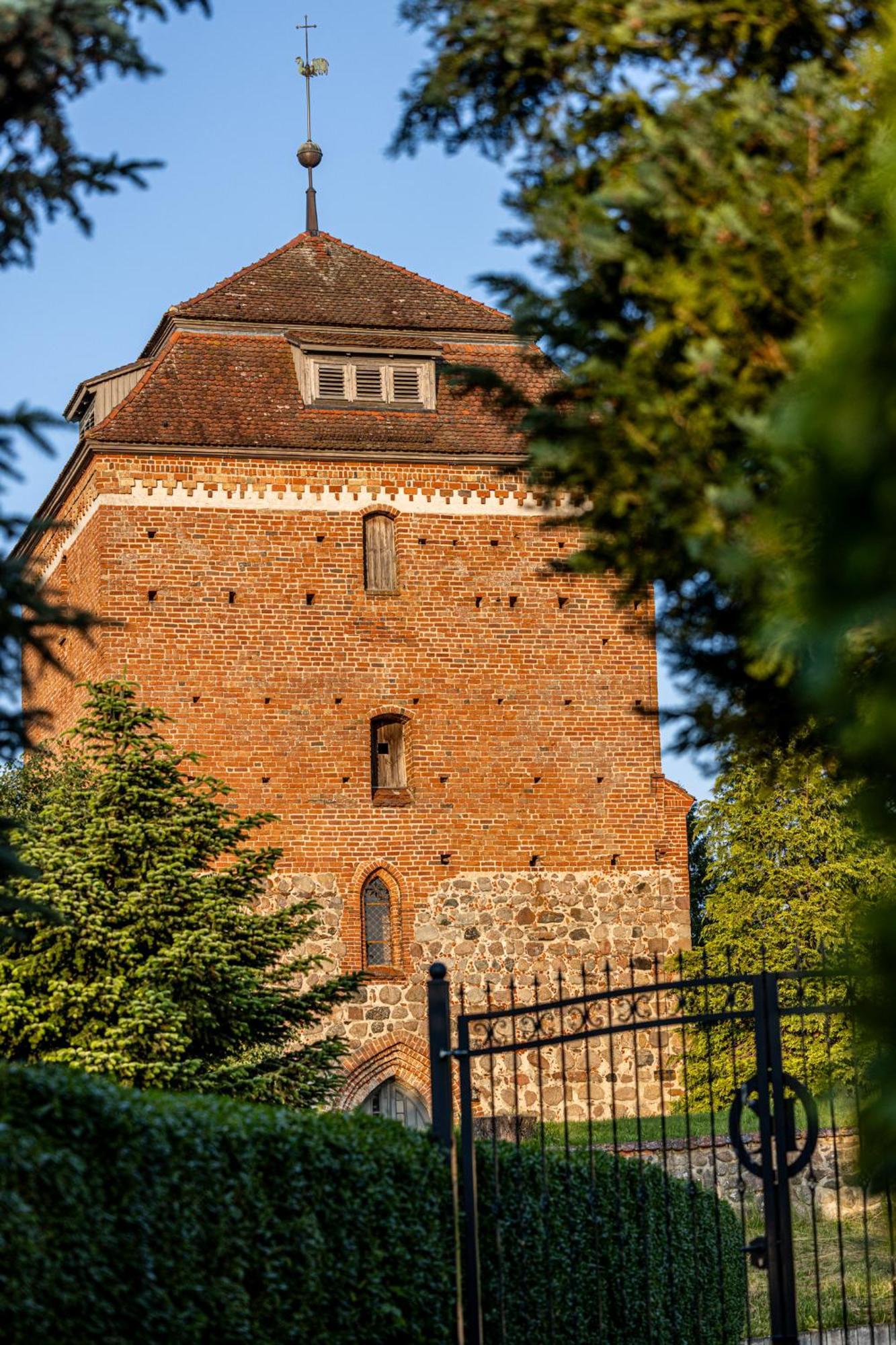 Wellnessparadies Mit Sauna Und Whirlpool Krakow am See Dış mekan fotoğraf